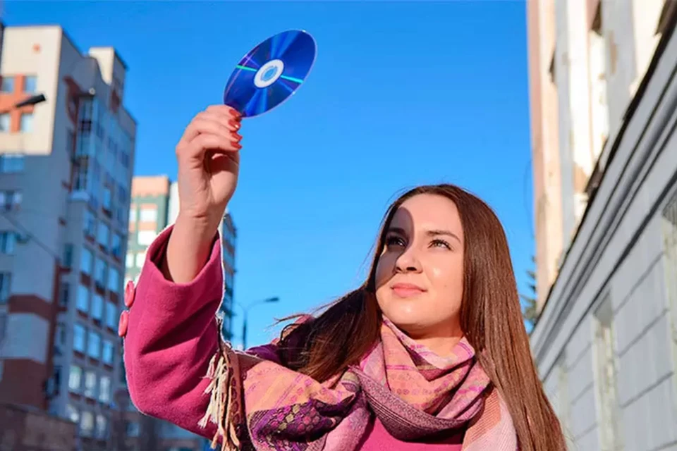 Компакт-диски не подходят для наблюдения столь неполного солнечного затмения