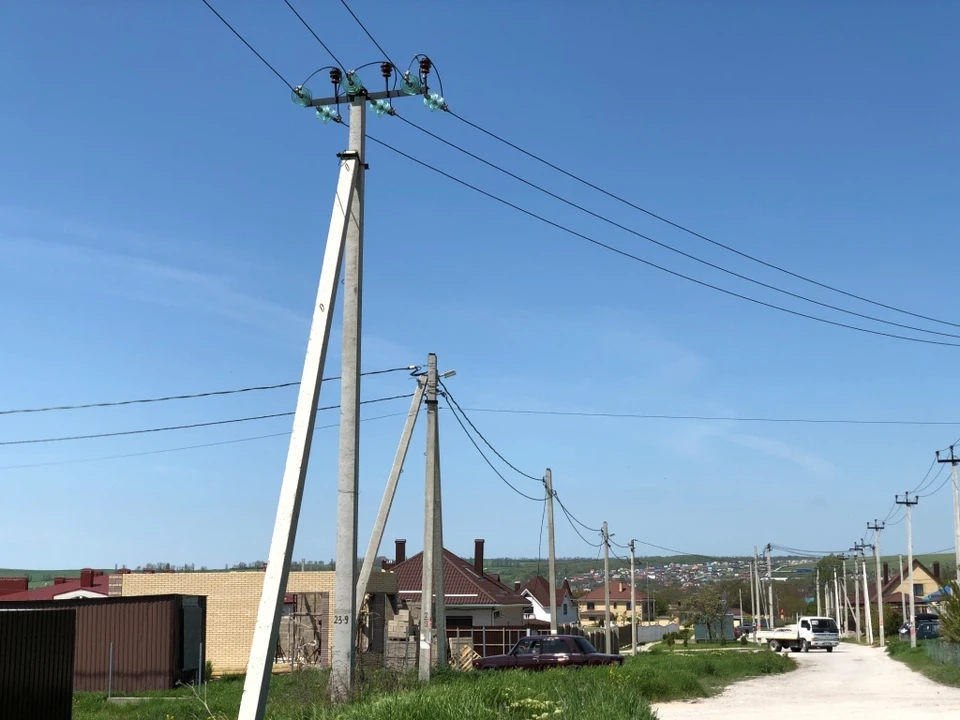 Работы идут в пригородах курортных городов, а также в Абинском и Крымском районах