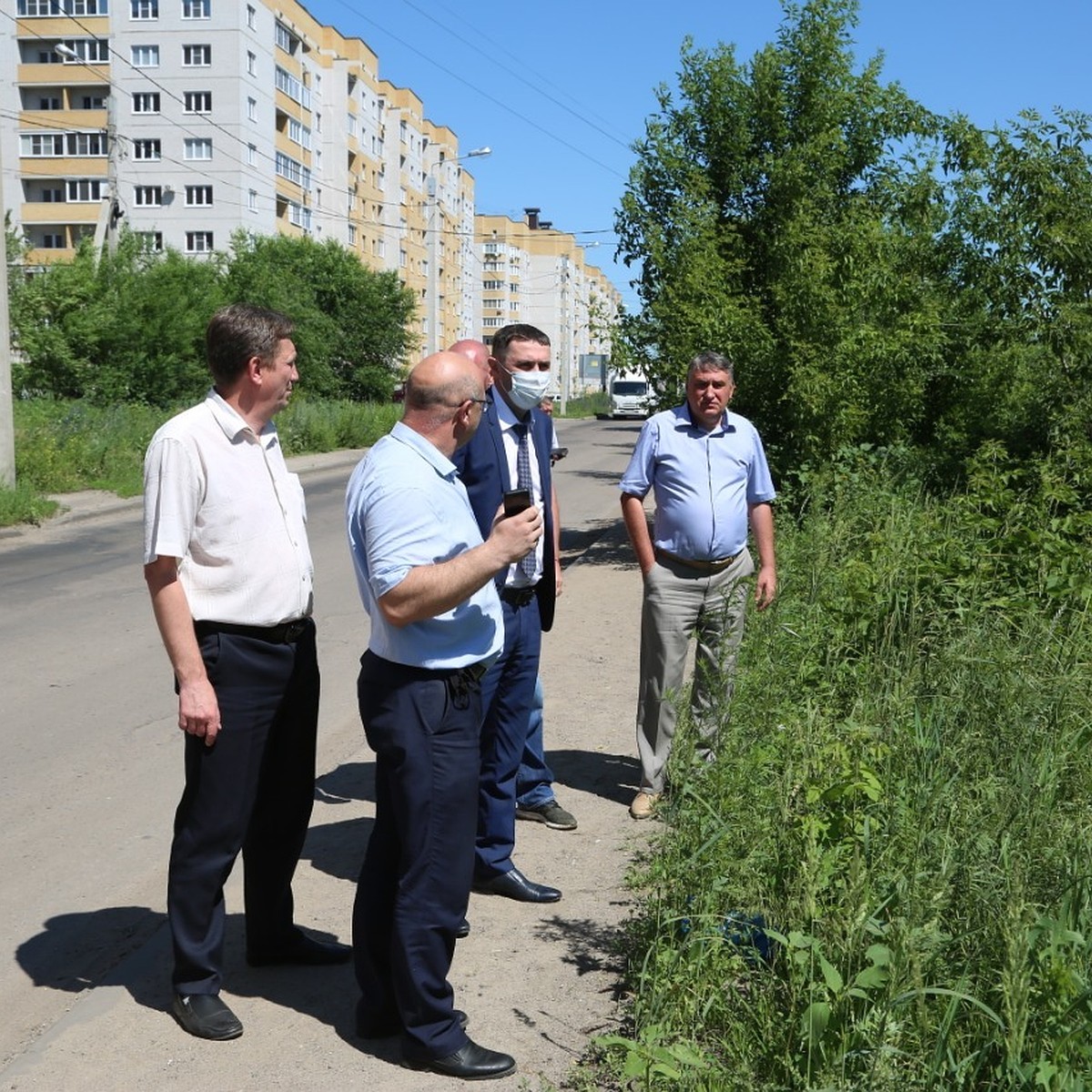 Власти Воронежа взяли на контроль ситуацию с прорывом на улице Урывского -  KP.RU