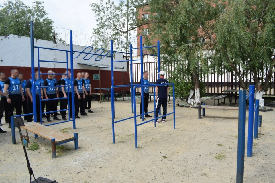 В Сургуте осужденные исправительной колонии сдали нормативы ГТО Фото: Департамент физической культуры и спорта Югры