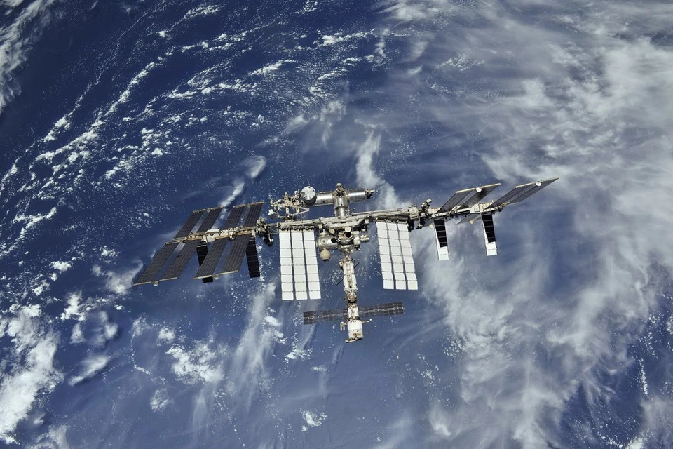 НАСА может забронировать ещё одно место на российском "Союзе" для полёта астронавта на МКС.