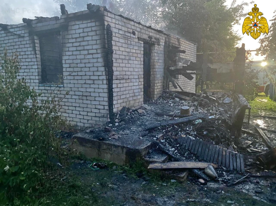 Мужчина погиб в пожаре под Смоленском. Фото: пресс-служба ГУ МЧС по Смоленской области