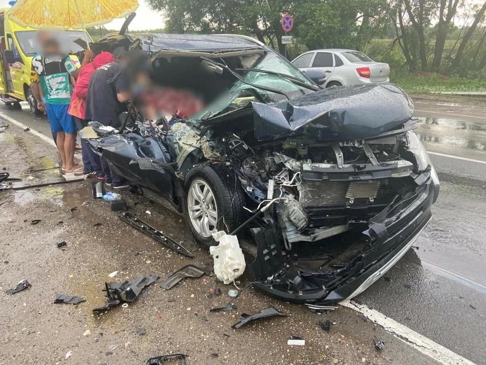 В аварии погибла пассажирка внедорожника