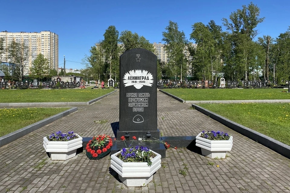 В войну на Серафимовском кладбище похоронили более 62 тысяч мирных жителей и более 1600 военнослужащих. Фото: КГИОП СПб