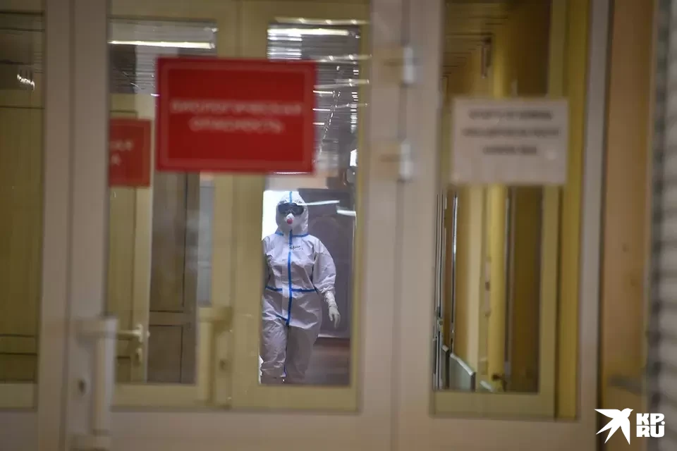 В XXI веке медикам вновь приходится заниматься не только врачеванием, но и тотальным медицинским ликбезом.