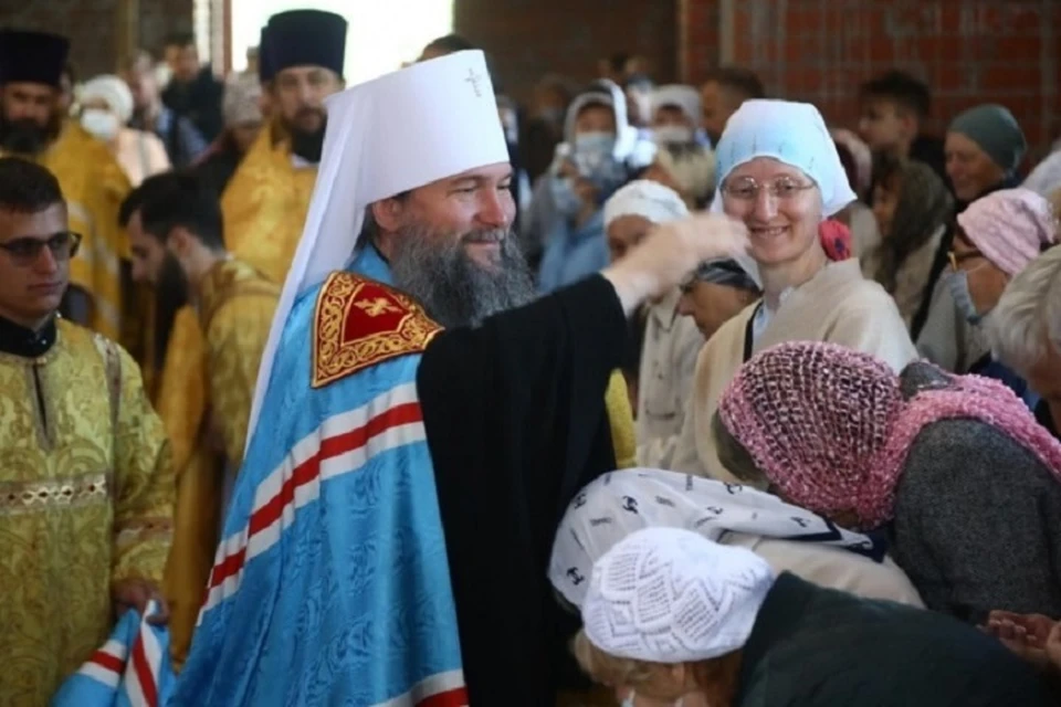 Службу провел митрополит Евгений Кульберг. Фото: пресс-служба Екатеринбургской епархии