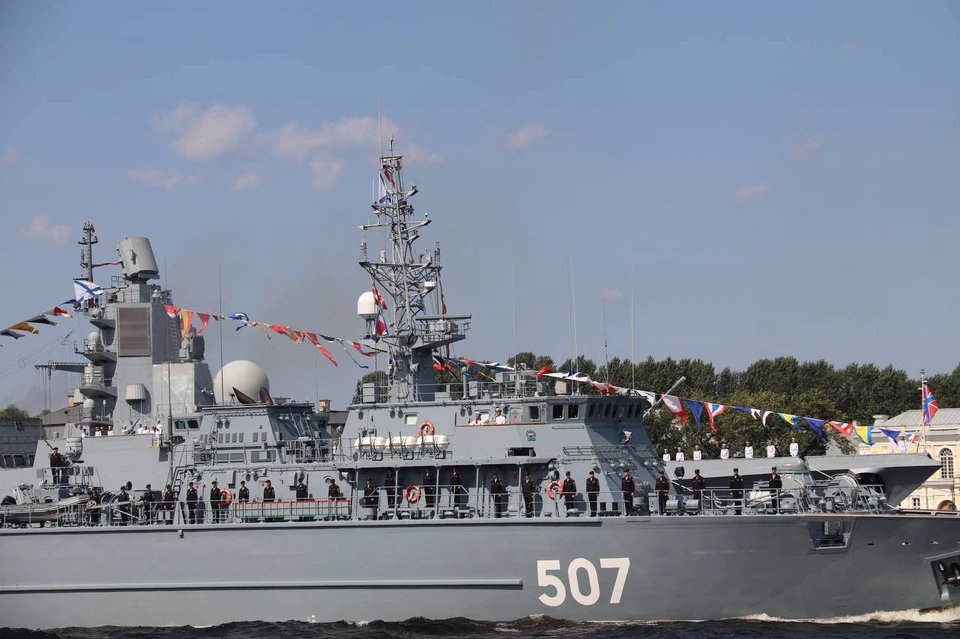 В ВМФ опровергли сообщение о столкновении двух кораблей в Петербурге