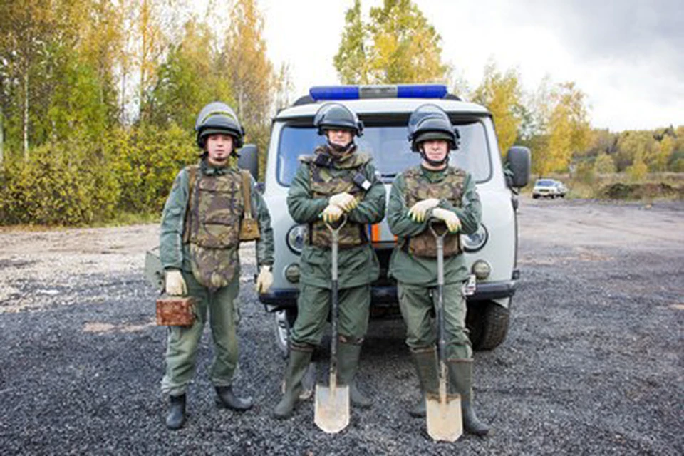 Под Смоленском обезвредили противотанковые мины. Фото: «Пожарно-спасательный центр».