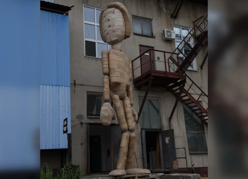 Арт-объект создавался два месяца Фото: https://www.instagram.com/d.o.g._art/