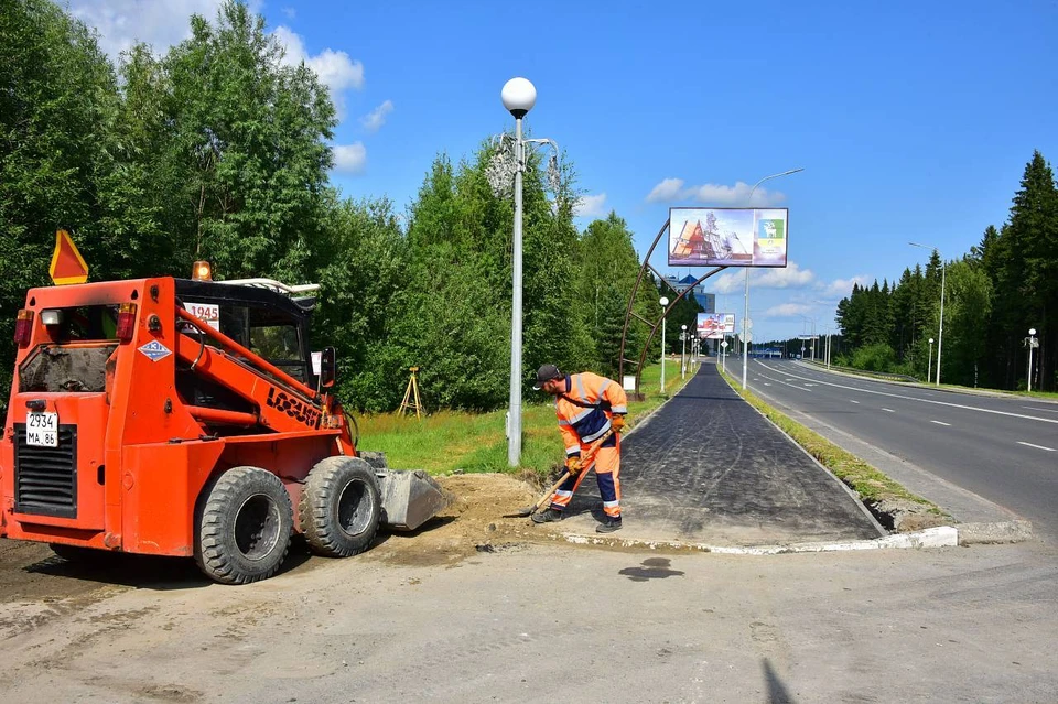 В Ханты-Мансийске расширяют сеть велодорожек Фото: Городской информационный центр