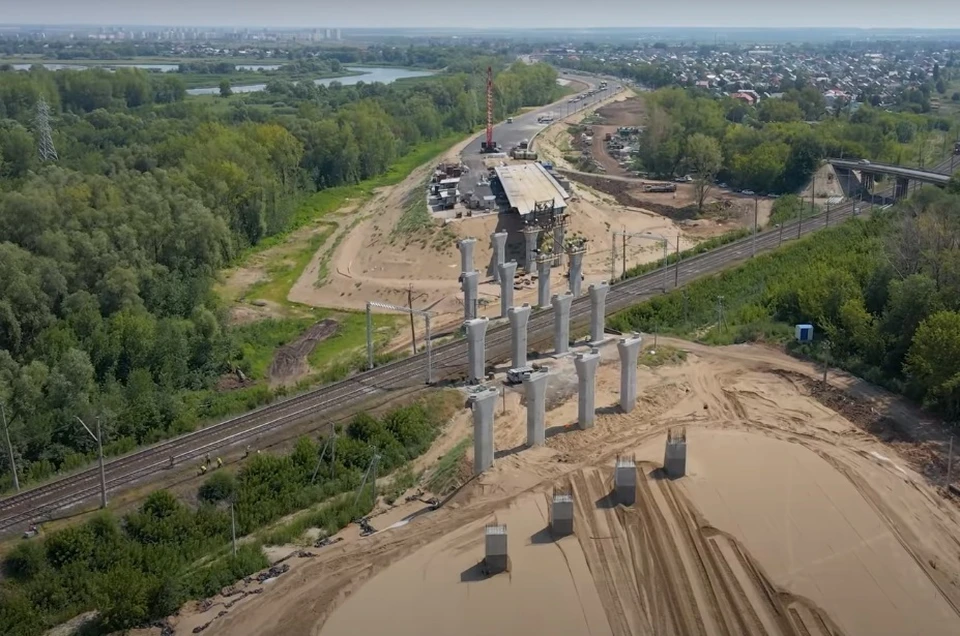 В Самаре строят путепровод через ж/д пути около Фрунзенского моста. Фото - скриншот