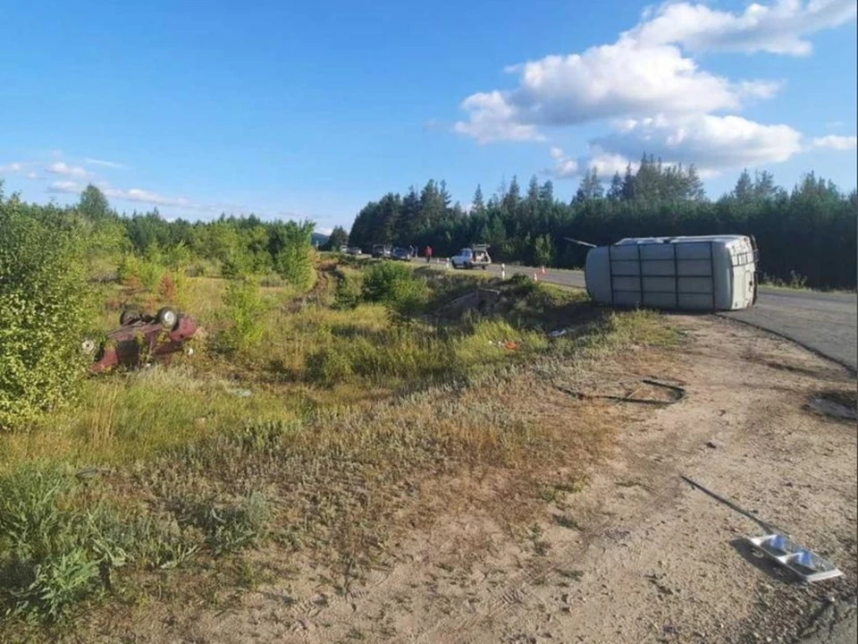 Двое погибли, трое пострадали. Фото: ГУ МВД по Самарской области