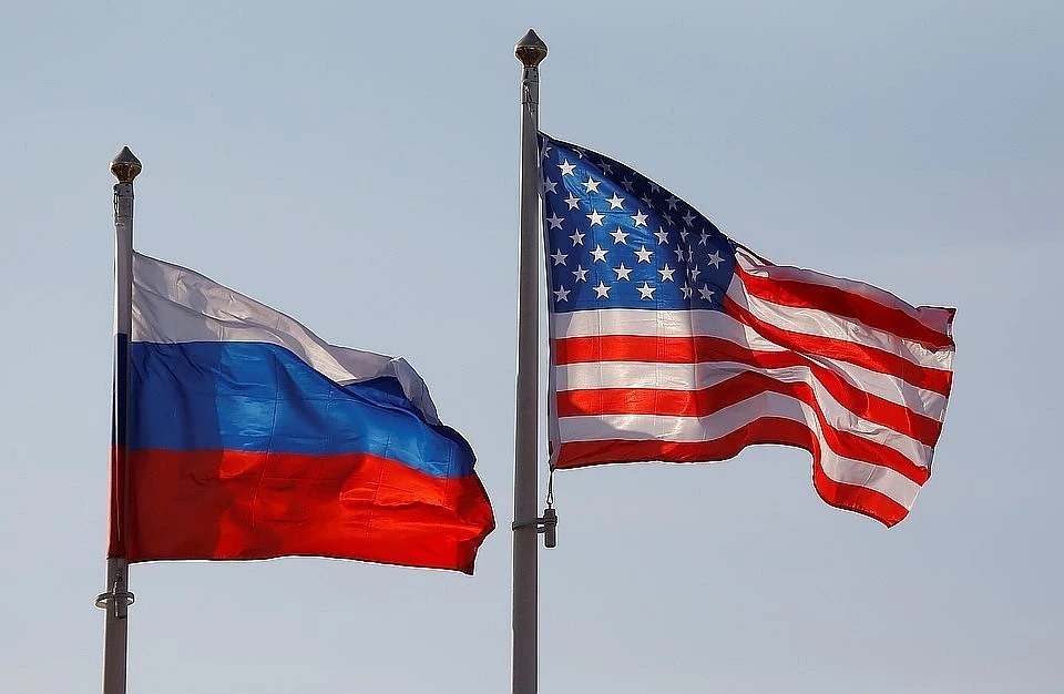 Посольство РФ раскритиковало новые антироссийские резолюции американских конгрессменов