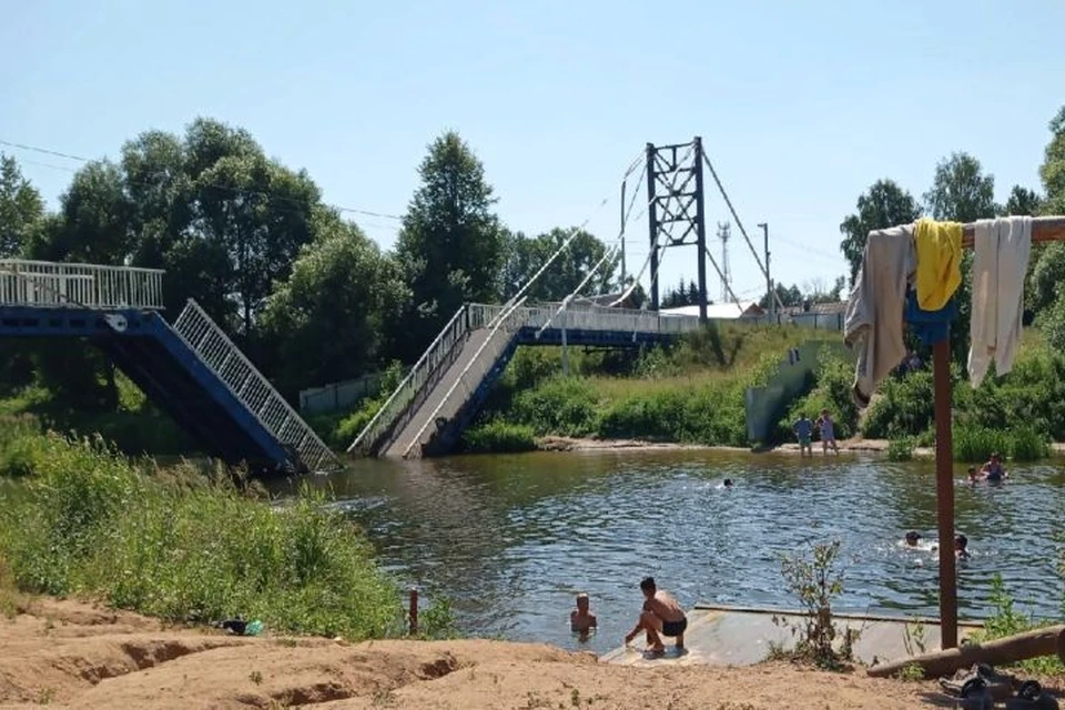 Мост рухну во время паводков. Фото: Полина Гневко
