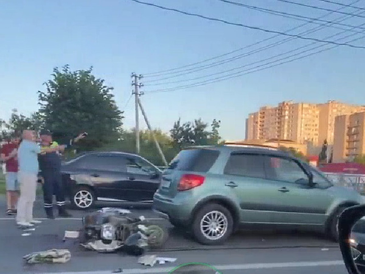 Один погибший и оторванная нога: жесткое ДТП в Ставрополе попало на видео -  KP.RU