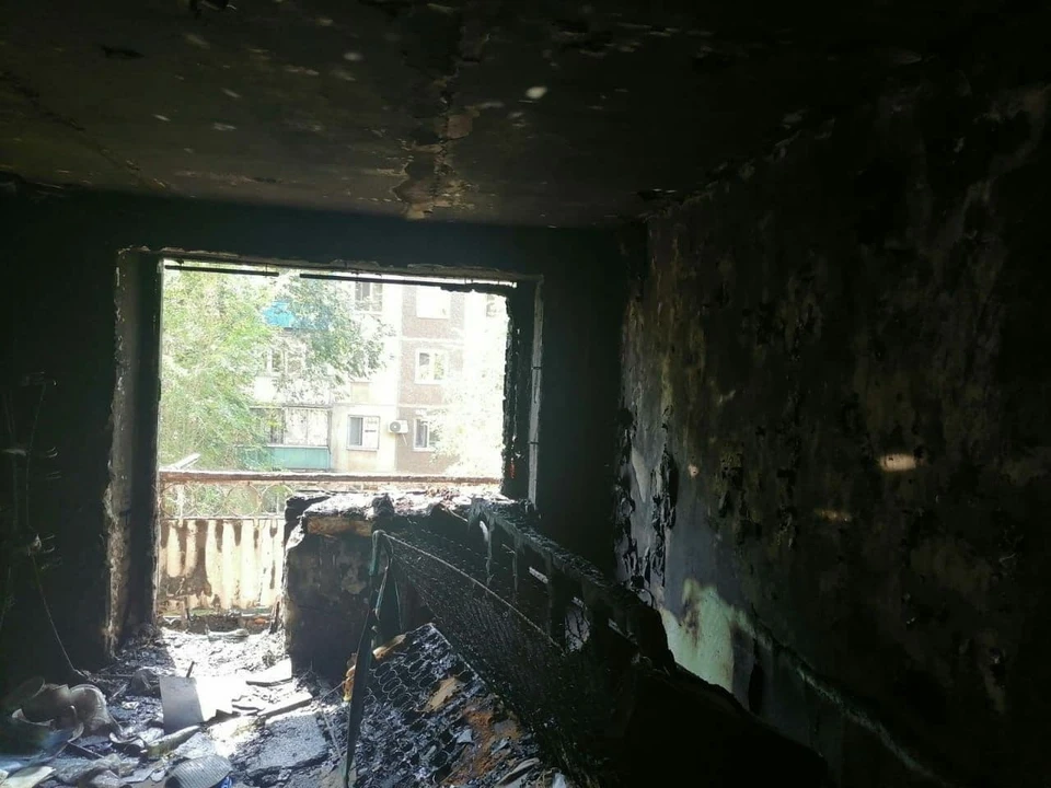 Пожар начался в этой квартире