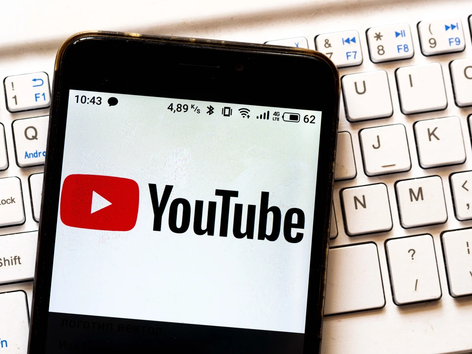 Суд признал законным блокировку 12 видео на YouTube по требованию Роскомнадзора