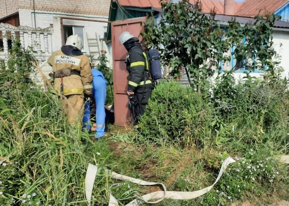 В Орле из пожара в частном доме спасли 64-летнего мужчину. Фото: ГУ МЧС России по Орловской области с места происшествия