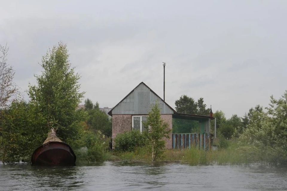 Защитную дамбу возвели в поселке имени Горького в Иркутске. Фото: администрация Иркутска