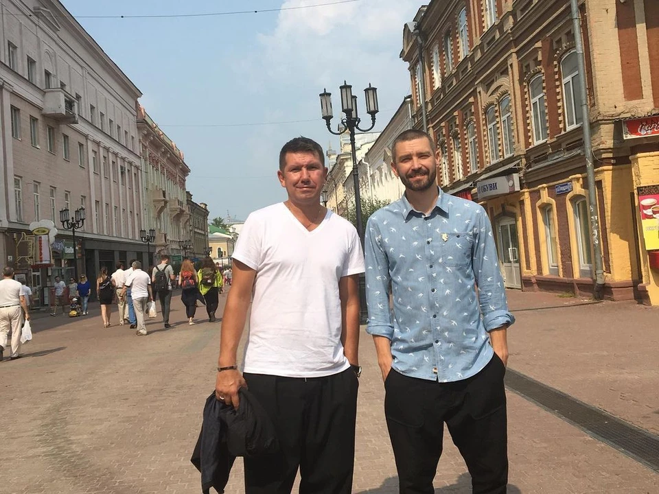 Владимир и Сергей Кристовские на Большой Покровской. Фото:@vova_kristovskiy