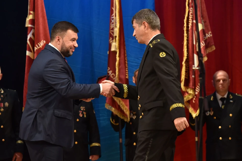 Глава ДНР вручил государственные награды передовикам шахт