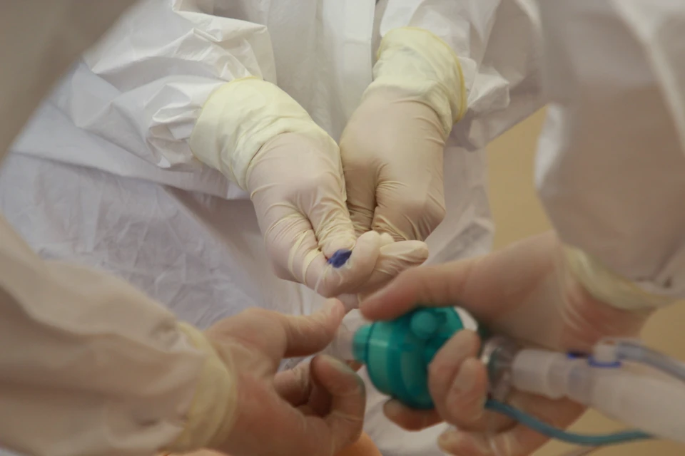Лечение в стационарах сейчас получают 4106 пациентов