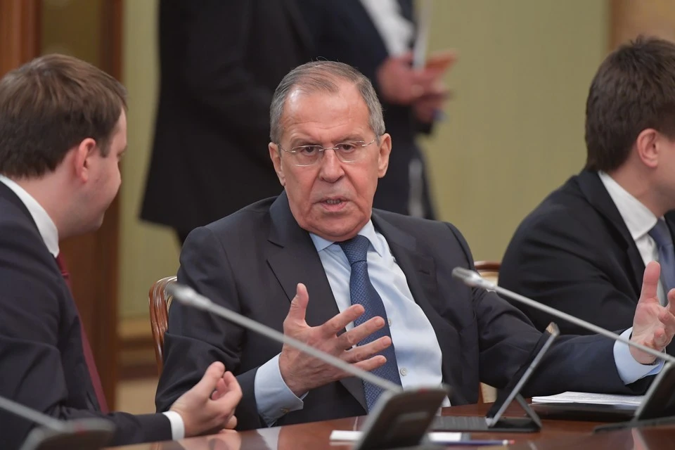 Лавров оценил слова Байдена о невмешательстве в дела других стран