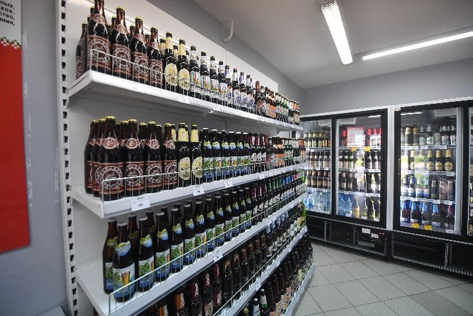 Жительница Рыбинска украла из магазина 17 бутылок со спиртным