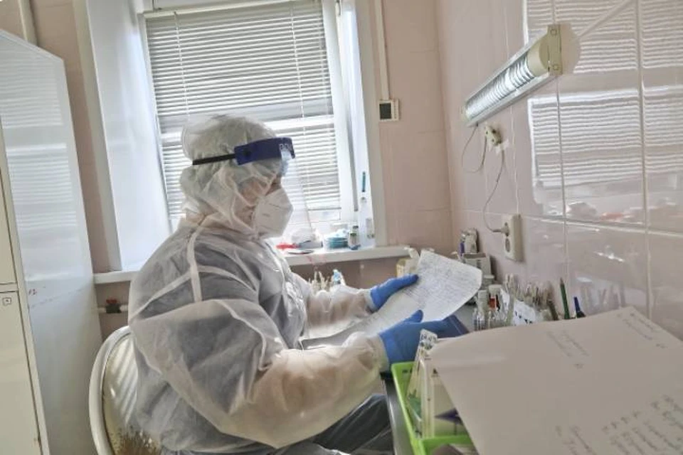 В инфекционных стационарах области медики оказывают помощь 2401 кировчанину
