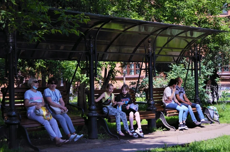 В отдельных районах переменная облачность, без существенных осадков.