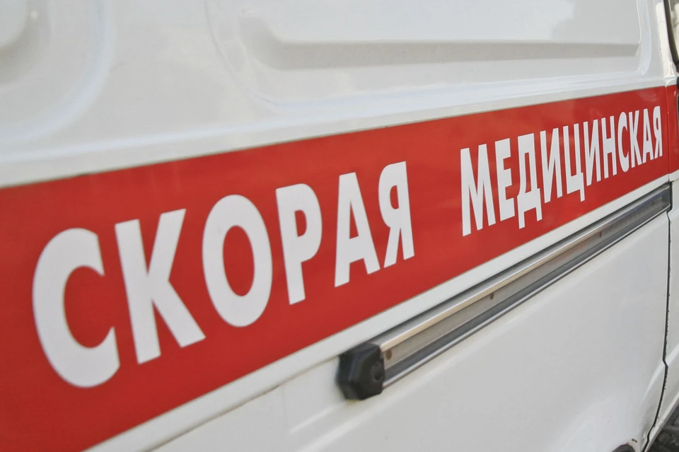 Полицейские работают на месте происшествия