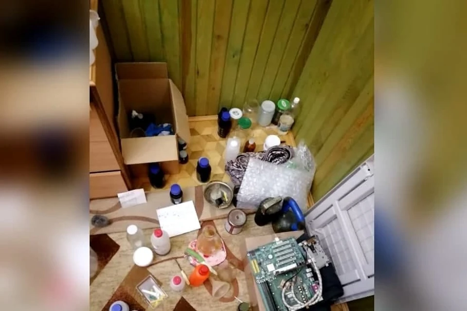 В Белоруссии 17-летний лауреат олимпиад по химии создал нарколабораторию. Фото: скрин видео