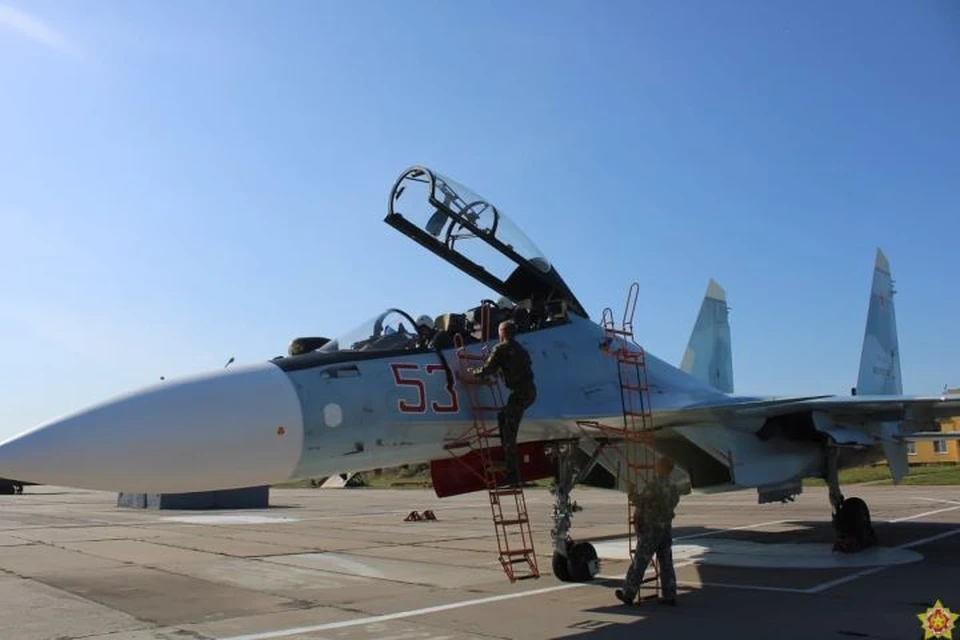 Российские Су-30СМ прибыли в Белоруссию для создания центра совместной подготовки военных Фото: пресс-служба Министерства обороны Белоруссии