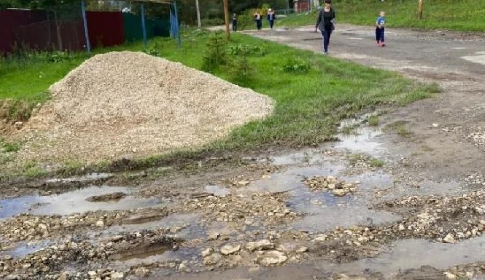 Воду перекрыли после вмешательства прокуратуры.