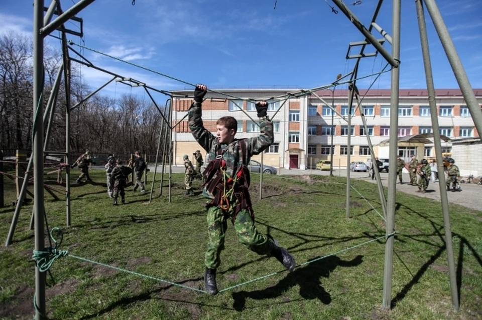 Школа безопасности - всероссийское общественное детско-юношеское движение.