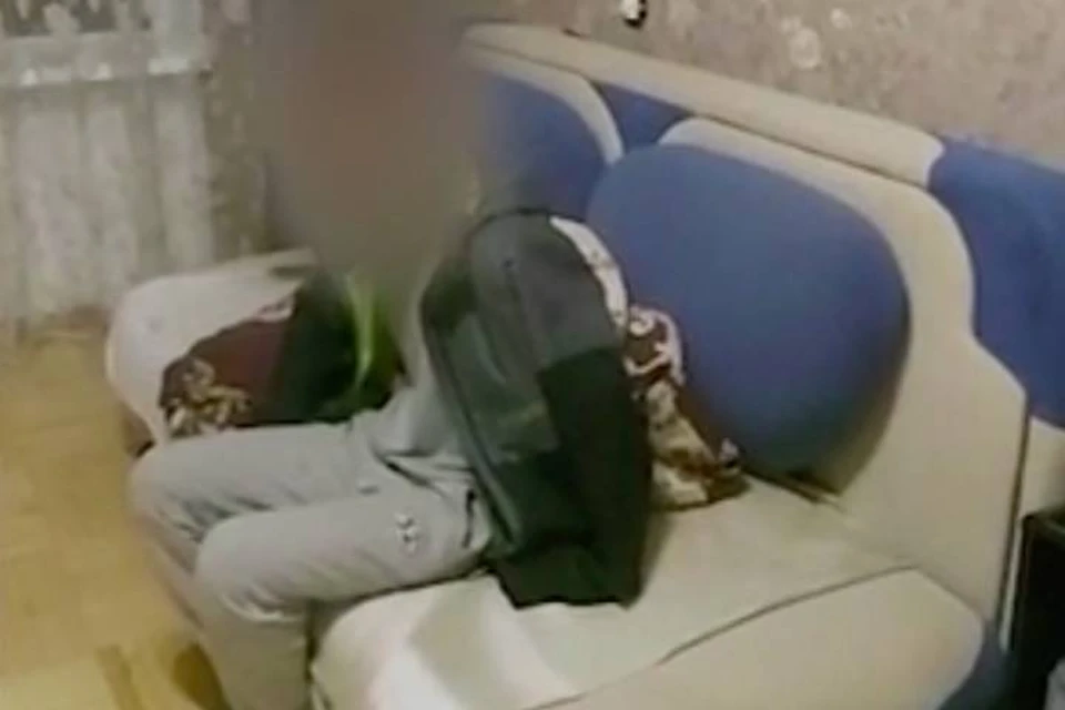 Полиция показала петербуржца, заманившего 10-летнюю девочку из Гатчины