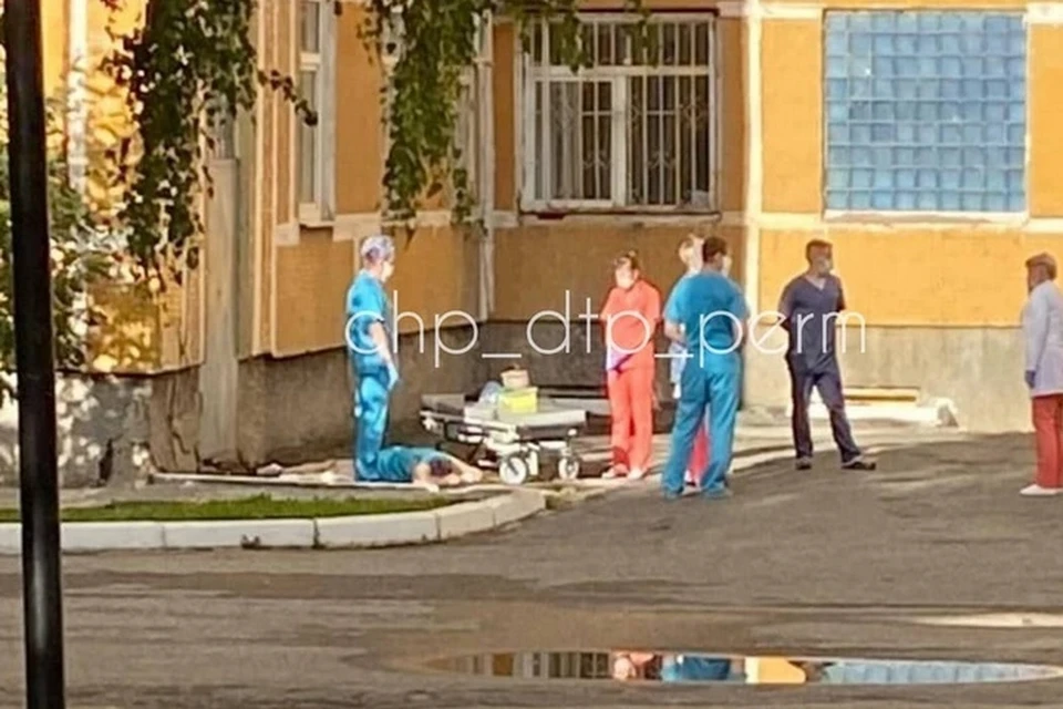 Фото с места происшествия: группа ВК «ЧП ДТП Пермь».
