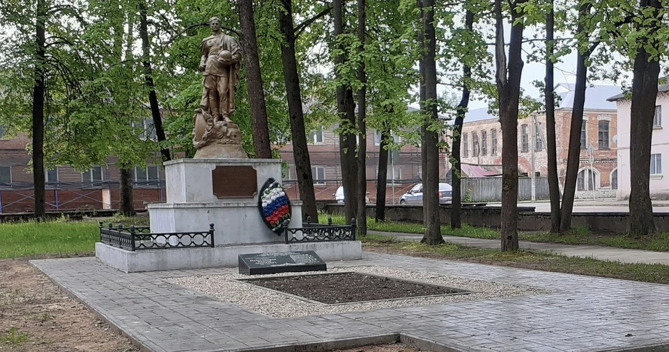 53 воинских захоронения планируют восстановить в Смоленской области в 2021 году. Фото: страница губернатора Алексея Островского в соцсетях.