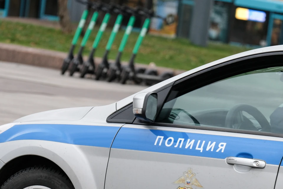 В подвале жилого дома в Петербурге нашли труп