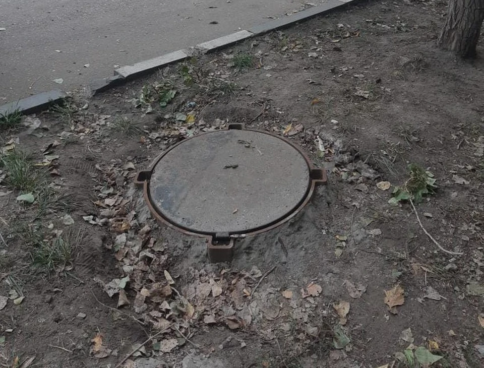 Люк в Кировском районе
