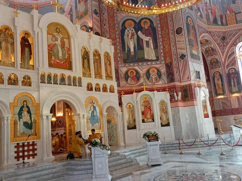 В Волгограде проходит освящение собора Александра Невского