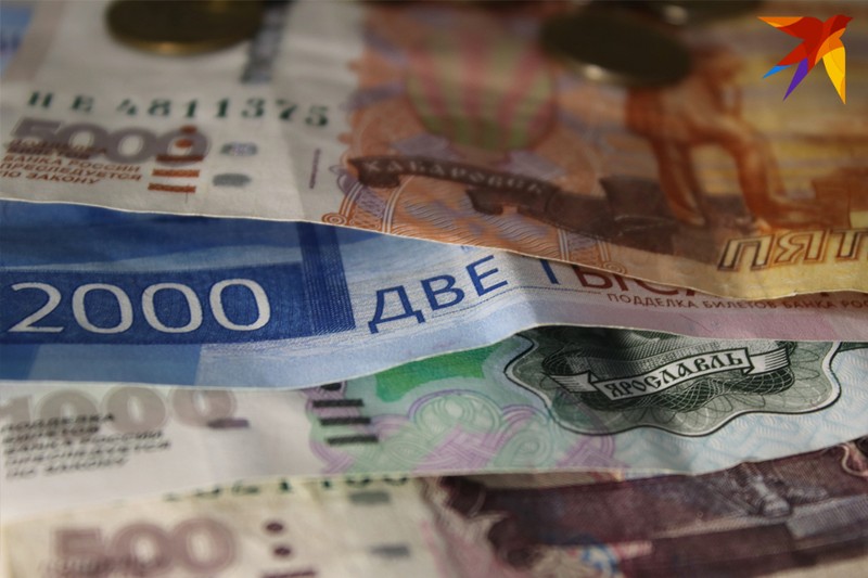 Всего юношам удалось сбыть восемь поддельных купюр