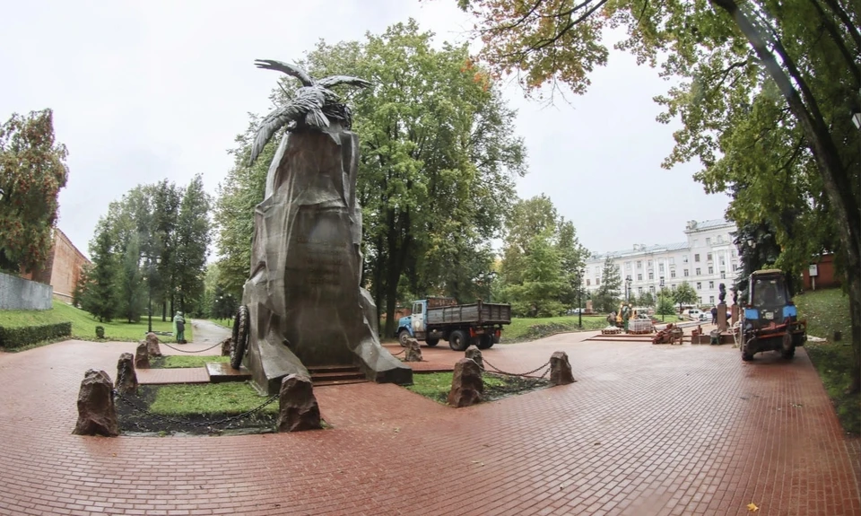 Благоустройство сквера Памяти Героев завершилось в Смоленске. Фото: пресс-служба администрации города Смоленска.