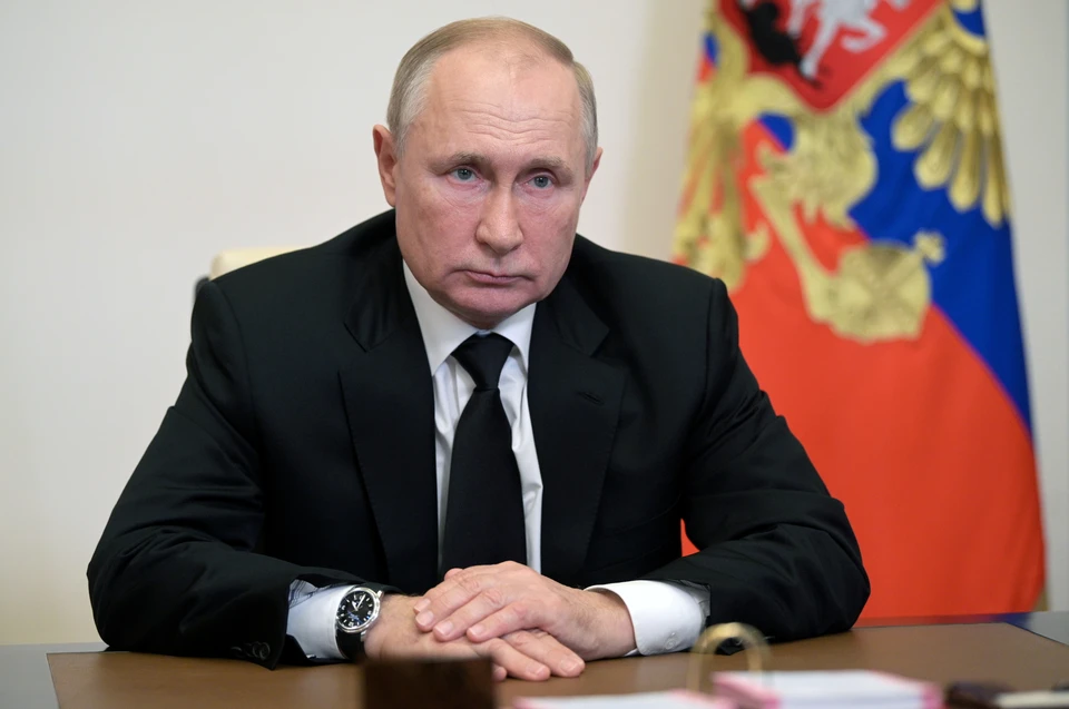 Дмитрий Песков заявил, что Владимир Путин выступает за сменяемость власти, но это не должно быть навязчивой идеей