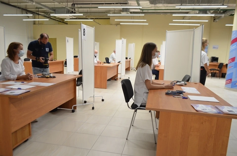 В торговых центрах работают пункты бесплатной вакцинации