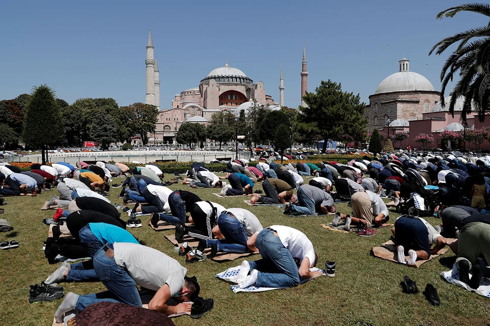 В 2020 году Эрдоган превратил знаменитый византийский Собор Святой Софии в мечеть.