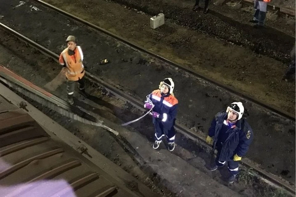 На место прибыли спасатели и спустили тело на землю. Фото: МЧС Татарстана