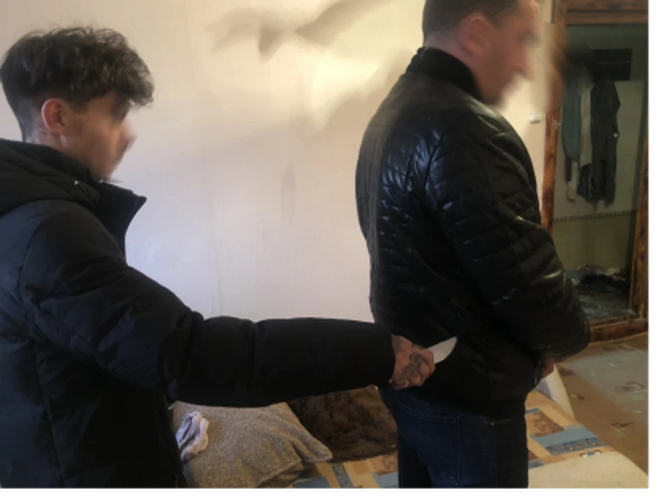В Тобольске парень зарезал 18-летнюю девушку, узнав, что она его бросает.