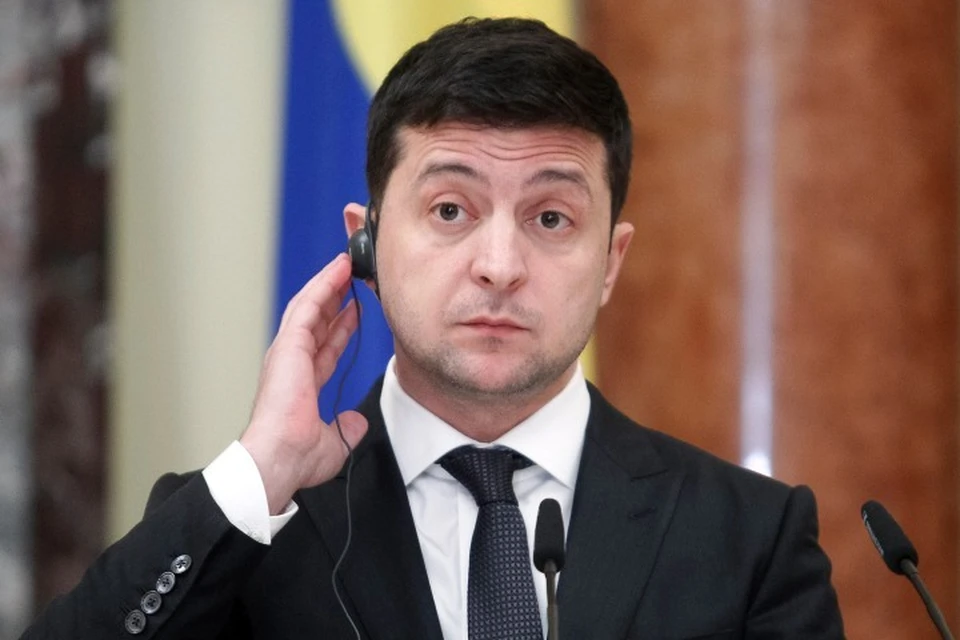 Президента Украины Владимира Зеленского ждет скорая «политическая смерть», считает политолог