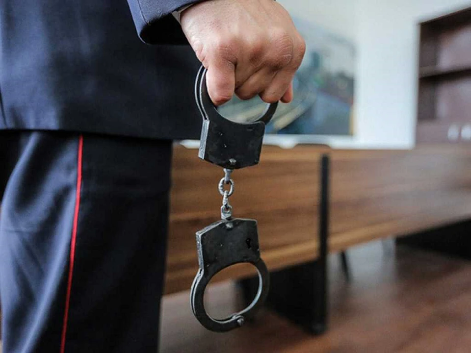 До 5 лет лишения свободы - такой срок может получить северчанин, похитивший из ателье Томска две пары джинсов и куртку. Не слишком ли высокую цену он заплатит теперь в погоне за тем, что плохо лежит?